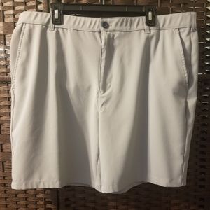 Men's Izod golf shorts